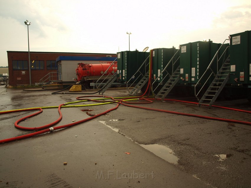 Feuer5 Koeln Niehl GVG Geestemuenderstr P959.JPG